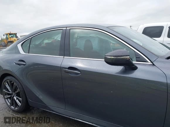 ✅ 2021 Lexus IS 350 F Sport • VIN: JTHGZ1E26M5022810 • Lot: 41947681. Listed on IAAI with 22,707 mi. Free auction sales archive from the USA and detailed vehicle history report at DreamBid. Image 13.