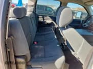 ✅ 2009 Chevrolet Silverado 2500HD LT • VIN: 1GCHC53619F158056 • Lot: 91138725. Wystawiony na Copart z przebiegiem 136 276 mil. Bezpłatny archiwum sprzedaży aukcyjnych z USA i szczegółowy raport historii pojazdu na DreamBid. Zdjęcie 10.