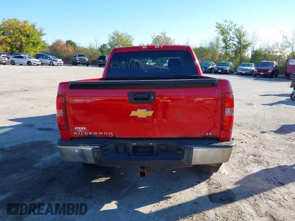 ✅ 2013 Chevrolet Silverado 1500 LT • VIN: 3GCPKSE71DG380090 • Лот: 43410446. Опубликован ранее на IAAI с пробегом 199 625 миль. Бесплатный доступ к архиву аукционных продаж из США и подробный отчёт об истории автомобиля на DreamBid. Изображение 16.