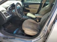 ✅ 2013 Dodge Avenger SE • VIN: 1C3CDZAB5DN638294 • Лот: 68551654. Опубликован ранее на Copart с пробегом 89 121 миль. Бесплатный доступ к архиву аукционных продаж из США и подробный отчёт об истории автомобиля на DreamBid. Изображение 7.