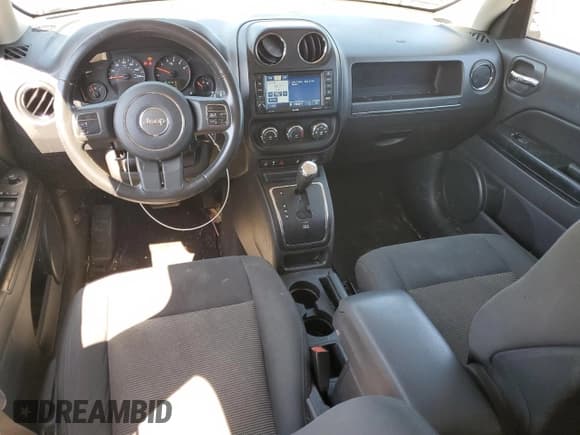 ✅ 2012 Jeep Patriot Latitude • VIN: 1C4NJPFA6CD542471 • Лот: 80186635. Опубликован ранее на Copart с пробегом 102 310 миль. Бесплатный доступ к архиву аукционных продаж из США и подробный отчёт об истории автомобиля на DreamBid. Изображение 8.