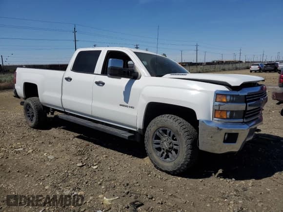 ✅ 2015 Chevrolet Silverado 2500HD LT • VIN: 1GC1KVE86FF185431 • Лот: 56038575. Опубликован ранее на Copart с пробегом Не указан. Бесплатный доступ к архиву аукционных продаж из США и подробный отчёт об истории автомобиля на DreamBid. Изображение 4.
