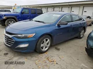 2019 Chevrolet Malibu LS z VIN 1G1ZB5STXKF181672, wystawiony jako Copart lot #43803535 z przebiegiem 106 580 mil mil oraz Nie do naprawy • Non repairable. Historia ofert i sprzedaży dostępna na DreamBid. Obrazek 1.