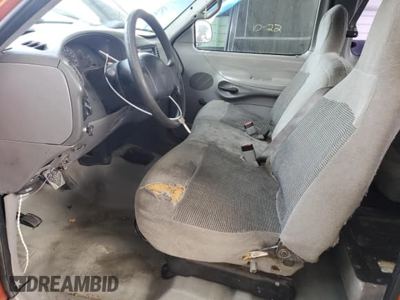 ✅ 1997 Ford F-150 • VIN: 1FTDX1720VKB06308 • Лот: 82727655. Опубликован ранее на Copart с пробегом 270 080 миль. Бесплатный доступ к архиву аукционных продаж из США и подробный отчёт об истории автомобиля на DreamBid. Изображение 7.