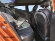 ✅ 2016 Hyundai Veloster Turbo • VIN: KMHTC6AEXGU292062 • Lot: 83816584. Wystawiony na Copart z przebiegiem 34 863 mil. Bezpłatny archiwum sprzedaży aukcyjnych z USA i szczegółowy raport historii pojazdu na DreamBid. Zdjęcie 10.