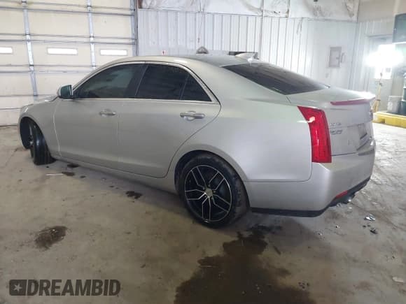 ✅ 2018 Cadillac ATS RWD • VIN: 1G6AA5RX6J0159723 • Lot: 41486386. Listed on IAAI with 59,384 mi. Free auction sales archive from the USA and detailed vehicle history report at DreamBid. Image 3.