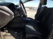 ✅ 2017 Ford Focus S • VIN: 1FADP3E24HL344424 • Лот: 80339245. Опубликован ранее на Copart с пробегом 106 726 миль. Бесплатный доступ к архиву аукционных продаж из США и подробный отчёт об истории автомобиля на DreamBid. Изображение 7.