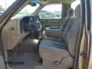 2004 Chevrolet Silverado 1500 LS z VIN 1GCEC14V54Z118877, wystawiony jako Copart lot #74352114 z przebiegiem 103 253 mil mil oraz Szkoda całkowita • Salvage title. Historia ofert i sprzedaży dostępna na DreamBid. Obrazek 7.