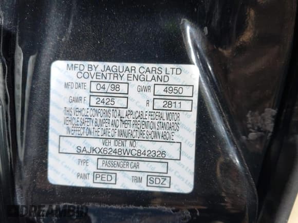 ✅ 1998 Jaguar XJ Vanden Plas • VIN: SAJKX6248WC842326 • Lot: 43658651. Listed on IAAI with 106,678 mi. Free auction sales archive from the USA and detailed vehicle history report at DreamBid. Image 9.