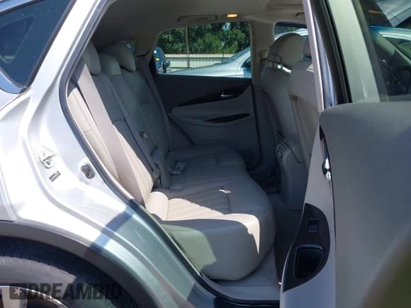 ✅ 2010 Infiniti EX Journey • VIN: JN1AJ0HP3AM703480 • Lot: 42215696. Listed on IAAI with 61,895 mi. Free auction sales archive from the USA and detailed vehicle history report at DreamBid. Image 8.