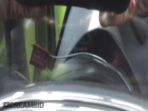 ✅ 2018 Jeep Grand Cherokee Limited • VIN: 1C4RJEBG3JC125652 • Lot: 41921124. Listed on IAAI with Not provided. Free auction sales archive from the USA and detailed vehicle history report at DreamBid. Image 15.