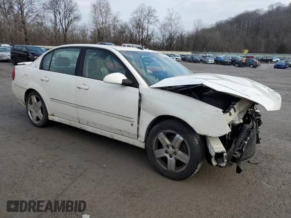 2006 Chevrolet Malibu LTZ z VIN 1G1ZU53896F228961, wystawiony jako Copart lot #83942374 z przebiegiem 214 159 mil mil oraz Szkoda całkowita • Salvage title. Historia ofert i sprzedaży dostępna na DreamBid. Obrazek 4.