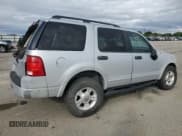 ✅ 2002 Ford Explorer XLS • VIN: 1FMZU72E02UA28983 • Лот: 56871915. Опубликован ранее на Copart с пробегом Не указан. Бесплатный доступ к архиву аукционных продаж из США и подробный отчёт об истории автомобиля на DreamBid. Изображение 3.