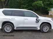 ✅ 2021 Lexus GX 460 Premium • VIN: JTJAM7BX6M5289581 • Lot: 42594753. Wystawiony na IAAI z przebiegiem 47 587 mil. Bezpłatny archiwum sprzedaży aukcyjnych z USA i szczegółowy raport historii pojazdu na DreamBid. Zdjęcie 14.