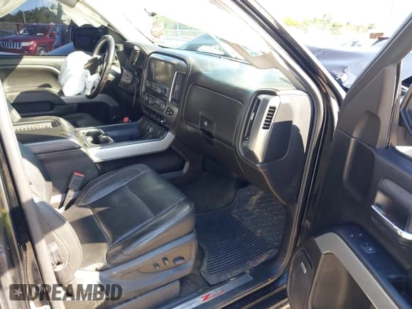 ✅ 2018 Chevrolet Silverado 1500 LTZ • VIN: 1GCVKSEC5JZ143845 • Lot: 42392639. Wystawiony na IAAI z przebiegiem 112 958 mil. Bezpłatny archiwum sprzedaży aukcyjnych z USA i szczegółowy raport historii pojazdu na DreamBid. Zdjęcie 5.