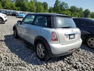 2013 MINI Hardtop with VIN WMWSU3C57DT546947, listed as a Copart auction lot 62088645 with 99,944 mi miles and Salvage title. Bid and sale history available at DreamBid. Image 2.
