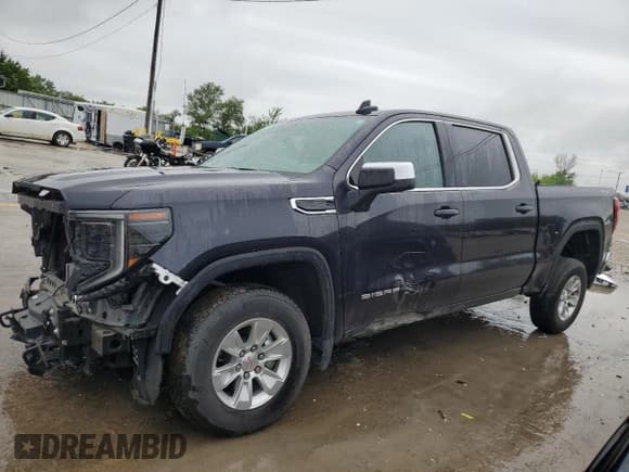 ✅ 2022 GMC Sierra 1500 SLE • VIN: 3GTPUBEK6NG595626 • Лот: 59385595. Опубликован ранее на Copart с пробегом 15 391 миль. Бесплатный доступ к архиву аукционных продаж из США и подробный отчёт об истории автомобиля на DreamBid. Изображение 1.