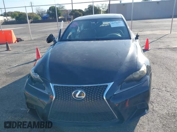 ✅ 2014 Lexus IS 250 • VIN: JTHBF1D23E5042082 • Lot: 41776597. Listed on IAAI with 133,895 mi. Free auction sales archive from the USA and detailed vehicle history report at DreamBid. Image 12.