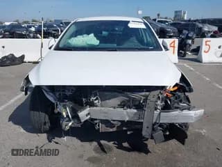 ✅ 2020 Hyundai Ioniq SE • VIN: KMHC65LD1LU188902 • Lot: 41718418. Wystawiony na IAAI z przebiegiem 37 738 mil. Bezpłatny archiwum sprzedaży aukcyjnych z USA i szczegółowy raport historii pojazdu na DreamBid. Zdjęcie 6.