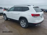 ✅ 2023 Volkswagen Atlas SE • VIN: 1V2WP2CA2PC527423 • Lot: 41929349. Listed on IAAI with 33,884 mi. Free auction sales archive from the USA and detailed vehicle history report at DreamBid. Image 3.