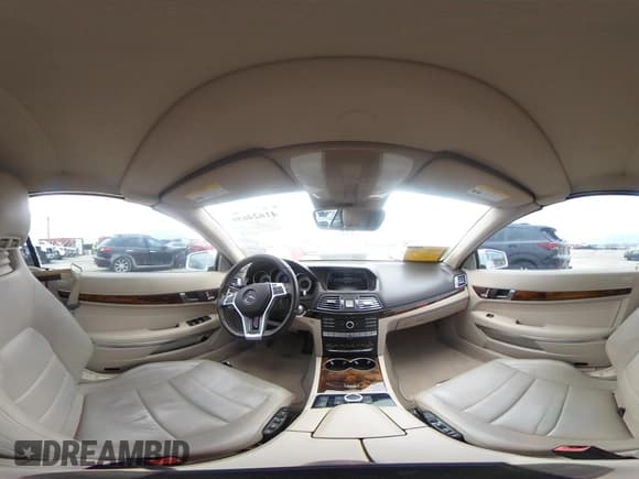 ✅ 2016 Mercedes-Benz E 400 • VIN: WDDKK6FF0GF319946 • Lot: 41624659. Listed on IAAI with 54,551 mi. Free auction sales archive from the USA and detailed vehicle history report at DreamBid. Image 18.