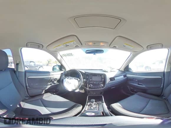 2017 Mitsubishi Outlander ES с VIN JA4AZ2A35HZ036153, выставлен на аукционе Copart как лот 85864605 с пробегом 154 255 миль миль и Списание • Salvage title. История ставок и продаж доступна на DreamBid. Изображение 15.