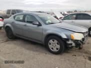 ✅ 2010 Dodge Avenger SXT • VIN: 1B3CC4FB7AN178966 • Лот: 38919694. Опубликован ранее на Copart с пробегом 207 127 миль. Бесплатный доступ к архиву аукционных продаж из США и подробный отчёт об истории автомобиля на DreamBid. Изображение 4.