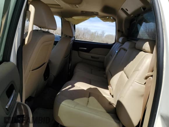 ✅ 2008 Chevrolet Avalanche LTZ • VIN: 3GNEC12J98G266639 • Lot: 48807005. Listed on Copart with Not provided. Free auction sales archive from the USA and detailed vehicle history report at DreamBid. Image 12.