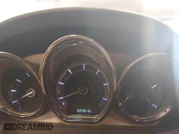 ✅ 2011 Lincoln MKT EcoBoost • VIN: 2LMHJ5AT8BBJ51451 • Lot: 42392934. Listed on IAAI with 168,128 mi. Free auction sales archive from the USA and detailed vehicle history report at DreamBid. Image 7.