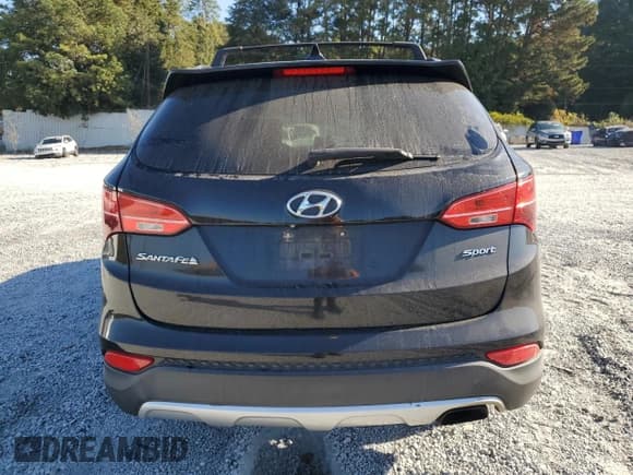 ✅ 2016 Hyundai Santa Fe • VIN: 5XYZU3LB3GG316622 • Лот: 82514195. Опубликован ранее на Copart с пробегом 186 299 миль. Бесплатный доступ к архиву аукционных продаж из США и подробный отчёт об истории автомобиля на DreamBid. Изображение 6.