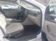 ✅ 2017 Hyundai Sonata 2.4L • VIN: 5NPE24AFXHH564747 • Лот: 43642523. Опубликован ранее на IAAI с пробегом 189 130 миль. Бесплатный доступ к архиву аукционных продаж из США и подробный отчёт об истории автомобиля на DreamBid. Изображение 5.