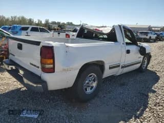 ✅ 2000 Chevrolet Silverado 1500 • VIN: 1GCEC14W1YZ365568 • Лот: 74955444. Опубликован ранее на Copart с пробегом Не указан. Бесплатный доступ к архиву аукционных продаж из США и подробный отчёт об истории автомобиля на DreamBid. Изображение 3.