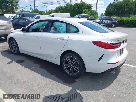 ✅ 2021 BMW 2 Series 228i xDrive • VIN: WBA73AK09M7H05711 • Lot: 42196896. Listed on IAAI with 33,062 mi. Free auction sales archive from the USA and detailed vehicle history report at DreamBid. Image 3.