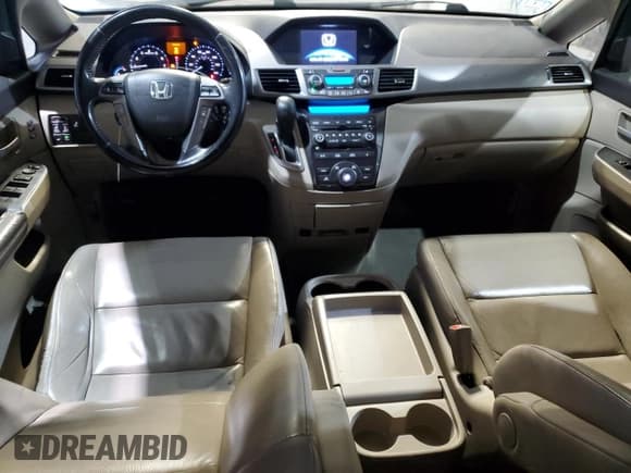 ✅ 2013 Honda Odyssey Touring • VIN: 5FNRL5H94DB032391 • Лот: 90399825. Опубликован ранее на Copart с пробегом 201 546 миль. Бесплатный доступ к архиву аукционных продаж из США и подробный отчёт об истории автомобиля на DreamBid. Изображение 8.