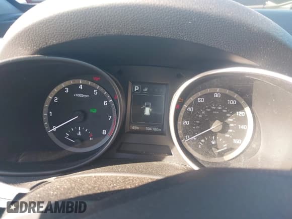 ✅ 2017 Hyundai Santa Fe 2.4L • VIN: 5XYZTDLB0HG403422 • Лот: 43452977. Опубликован ранее на IAAI с пробегом 104 182 миль. Бесплатный доступ к архиву аукционных продаж из США и подробный отчёт об истории автомобиля на DreamBid. Изображение 6.