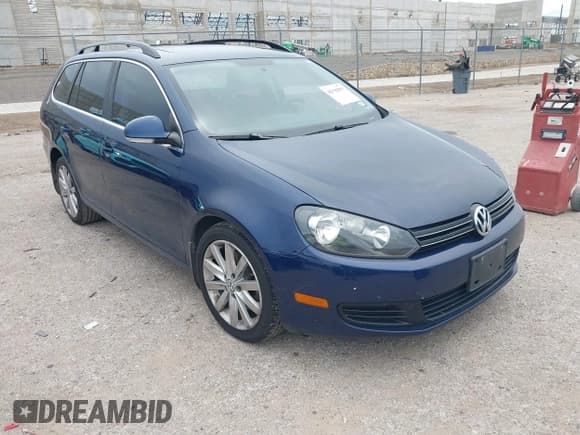 ✅ 2013 Volkswagen Jetta TDI w/Sunroof & Nav • VIN: 3VWPL7AJ3DM662029 • Лот: 42469979. Опубликован ранее на IAAI с пробегом 117 481 миль. Бесплатный доступ к архиву аукционных продаж из США и подробный отчёт об истории автомобиля на DreamBid. Изображение 1.