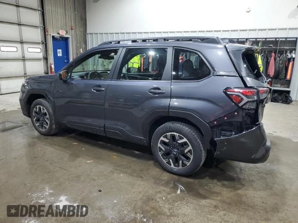 ✅ 2025 Subaru Forester • VIN: JF2SLDAC7SH433255 • Lot: 85103225. Listed on Copart with 6,729 mi. Free auction sales archive from the USA and detailed vehicle history report at DreamBid. Image 2.