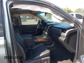 2018 Chevrolet Tahoe Premier с VIN 1GNSKCKC3JR170241, выставлен на аукционе IAAI как лот 43198223 с пробегом 155 281 миль миль и . История ставок и продаж доступна на DreamBid. Изображение 5.