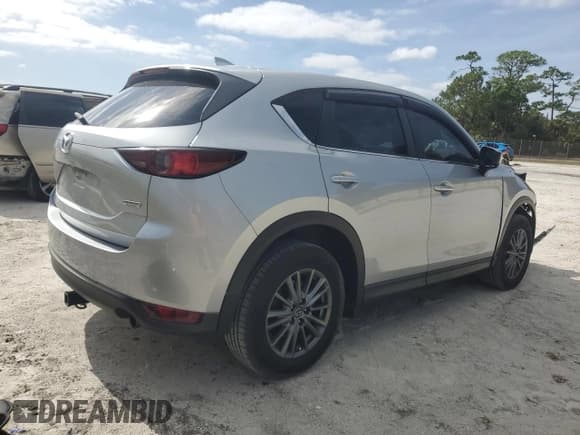 ✅ 2017 Mazda CX-5 Sport • VIN: JM3KFABL1H0113477 • Лот: 92038425. Опубликован ранее на Copart с пробегом 185 720 миль. Бесплатный доступ к архиву аукционных продаж из США и подробный отчёт об истории автомобиля на DreamBid. Изображение 3.