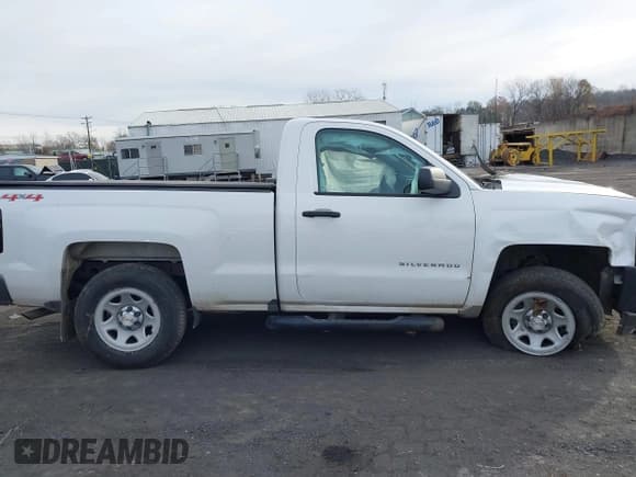 ✅ 2017 Chevrolet Silverado 1500 Work Truck • VIN: 1GCNKNEC9HZ393309 • Лот: 40861854. Опубликован ранее на IAAI с пробегом 24 155 миль. Бесплатный доступ к архиву аукционных продаж из США и подробный отчёт об истории автомобиля на DreamBid. Изображение 13.
