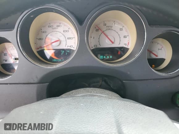 ✅ 2012 Dodge Challenger SXT • VIN: 2C3CDYAG2CH174071 • Lot: 54718624. Wystawiony na Copart z przebiegiem 180 155 mil. Bezpłatny archiwum sprzedaży aukcyjnych z USA i szczegółowy raport historii pojazdu na DreamBid. Zdjęcie 9.