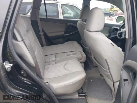 ✅ 2010 Toyota RAV4 • VIN: 2T3ZK4DV9AW004432 • Лот: 42122405. Опубликован ранее на IAAI с пробегом 202 179 миль. Бесплатный доступ к архиву аукционных продаж из США и подробный отчёт об истории автомобиля на DreamBid. Изображение 8.