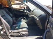 ✅ 2008 Acura TSX Nav • VIN: JH4CL96918C001018 • Lot: 42700049. Wystawiony na IAAI z przebiegiem 226 575 mil. Bezpłatny archiwum sprzedaży aukcyjnych z USA i szczegółowy raport historii pojazdu na DreamBid. Zdjęcie 5.