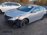 ✅ 2012 Hyundai Sonata GLS • VIN: 5NPEB4AC7CH475247 • Лот: 43547336. Опубликован ранее на IAAI с пробегом 257 896 миль. Бесплатный доступ к архиву аукционных продаж из США и подробный отчёт об истории автомобиля на DreamBid. Изображение 2.