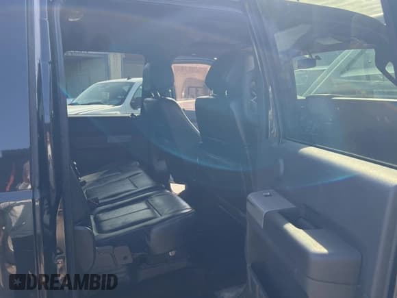 ✅ 2015 Ford F-350 Lariat • VIN: 1FT8W3DT6FED26792 • Lot: 45567485. Listed on Copart with 292,278 mi. Free auction sales archive from the USA and detailed vehicle history report at DreamBid. Image 6.