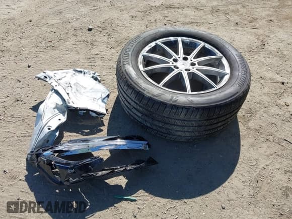 ✅ 2025 Mercedes-Benz GLE 350 • VIN: 4JGFB4FE0SB274722 • Lot: 42673121. Listed on IAAI with 5,666 mi. Free auction sales archive from the USA and detailed vehicle history report at DreamBid. Image 12.