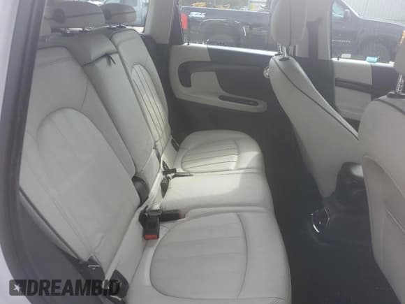 ✅ 2019 MINI Countryman Cooper S E • VIN: WMZYU7C52K3F94747 • Лот: 82133815. Опубликован ранее на Copart с пробегом 113 010 миль. Бесплатный доступ к архиву аукционных продаж из США и подробный отчёт об истории автомобиля на DreamBid. Изображение 10.