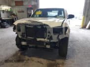 ✅ 2021 Toyota Tacoma SR • VIN: 3TYRX5GN3MT017920 • Lot: 43577738. Wystawiony na IAAI z przebiegiem 88 636 mil. Bezpłatny archiwum sprzedaży aukcyjnych z USA i szczegółowy raport historii pojazdu na DreamBid. Zdjęcie 6.