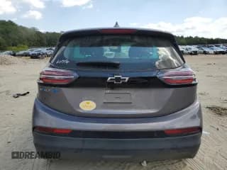 ✅ 2023 Chevrolet Bolt EV 1LT • VIN: 1G1FW6S03P4118113 • Lot: 71031334. Wystawiony na Copart z przebiegiem 21 905 mil. Bezpłatny archiwum sprzedaży aukcyjnych z USA i szczegółowy raport historii pojazdu na DreamBid. Zdjęcie 6.