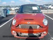 ✅ 2011 MINI Convertible S • VIN: WMWZP3C52BTX83591 • Lot: 43003732. Wystawiony na IAAI z przebiegiem 67 915 mil. Bezpłatny archiwum sprzedaży aukcyjnych z USA i szczegółowy raport historii pojazdu na DreamBid. Zdjęcie 13.